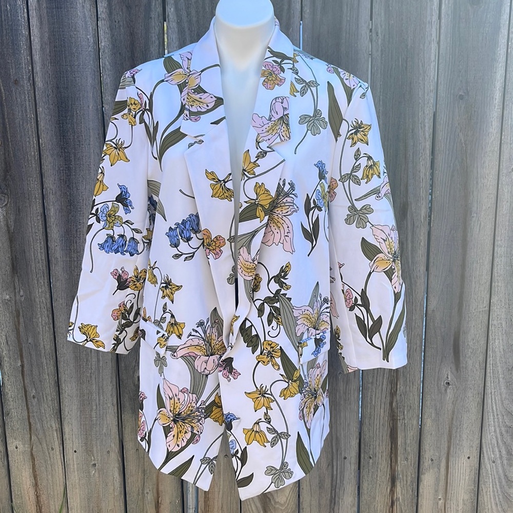 Floral Pattern XL Blazer Open Front